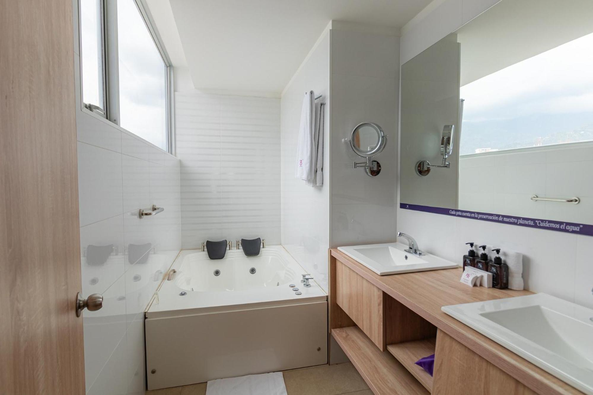 Hotel Roselière Bucaramanga Floridablanca Esterno foto